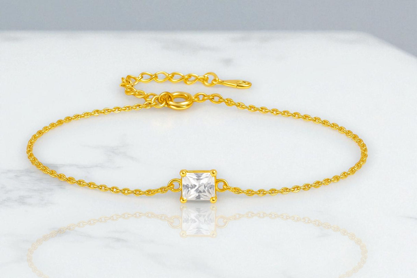 Éclat Princess Emerald Solitaire Bracelet