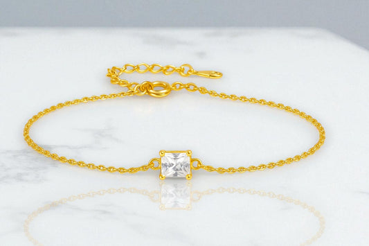 Éclat Princess Emerald Solitaire Bracelet