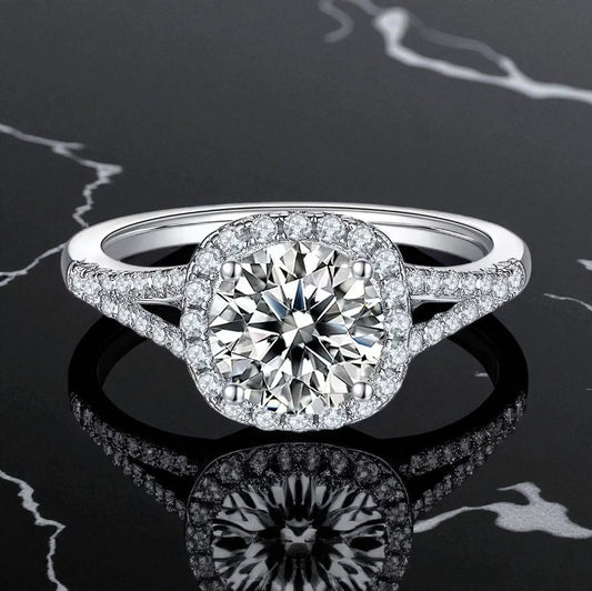 Round Halo Split Shank Ring 1.5ct