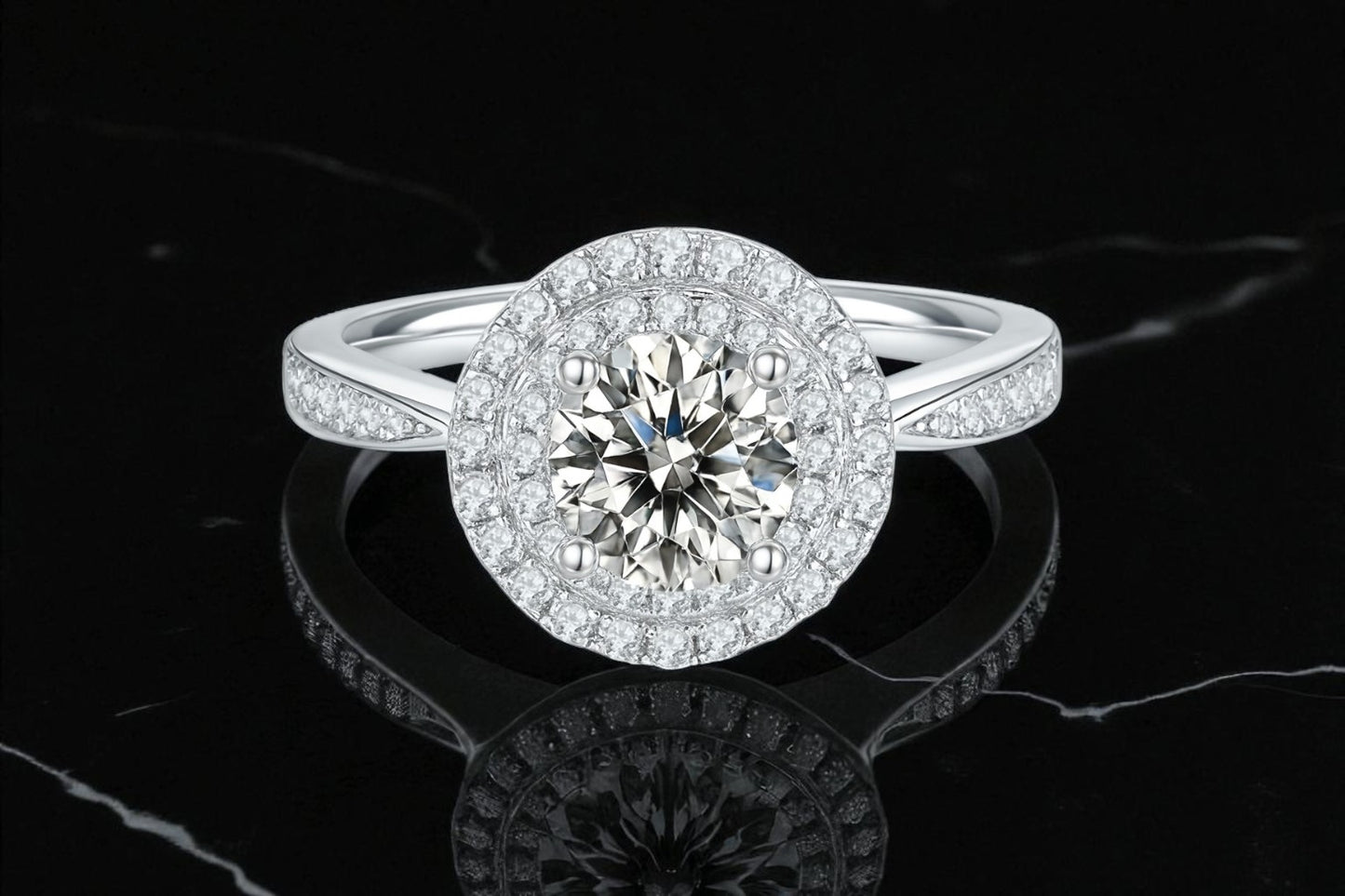 Round-Cut Double Halo Diamond Ring 1ct
