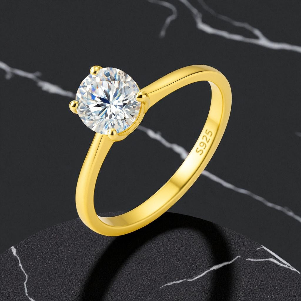 Oval-Cut Solitaire Ring 1ct