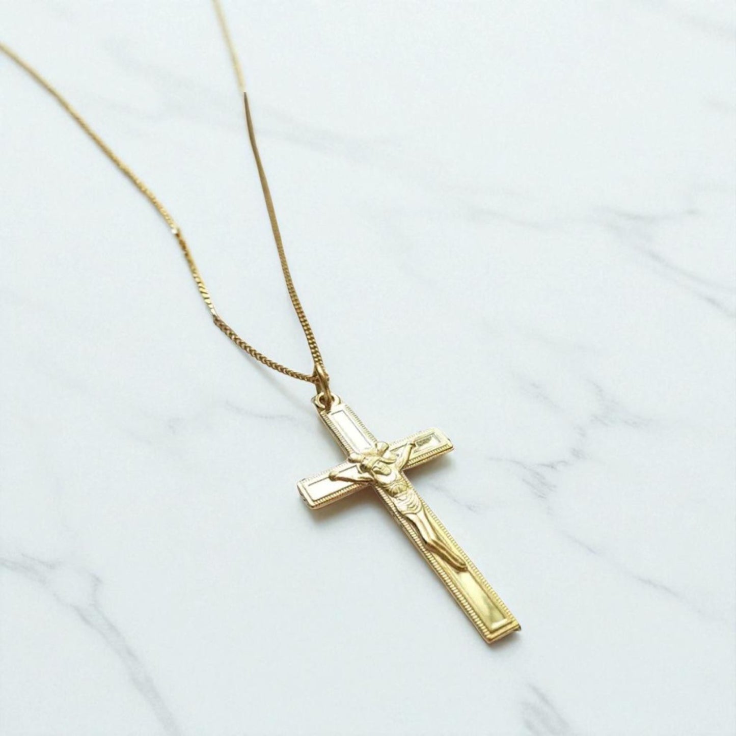 Classic Gold Crucifix Pendant