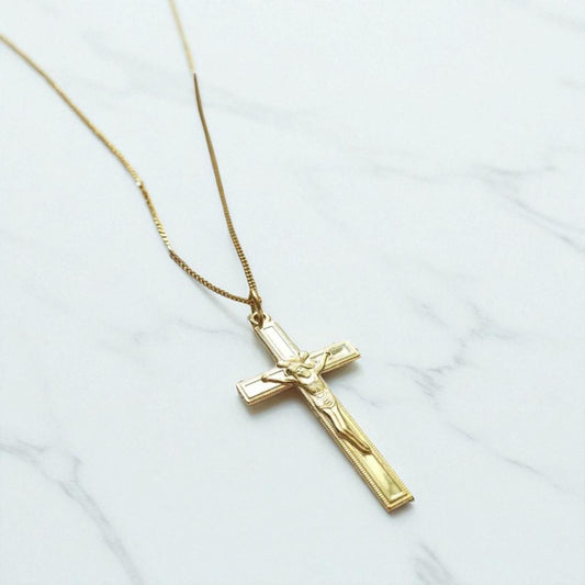 Classic Gold Crucifix Pendant