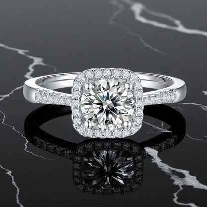 Cushion Halo Round-Cut Ring