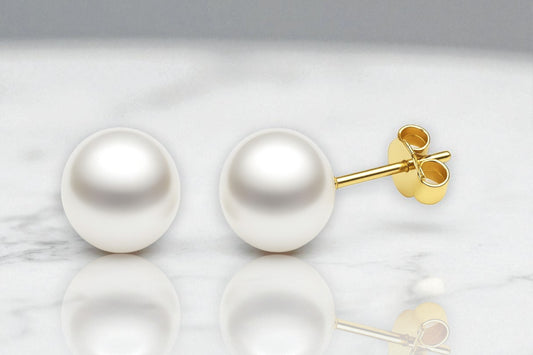 Freshwater Pearl Stud Earrings