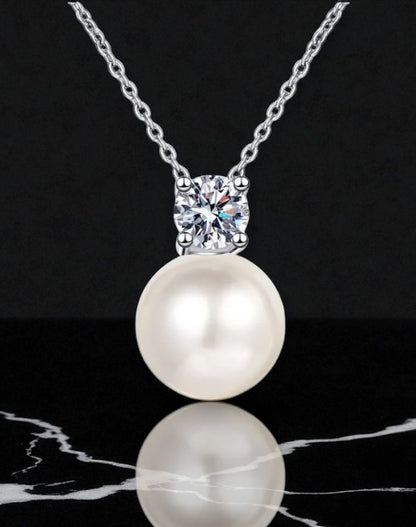Aurora Pearl & Diamond Pendant Necklace
