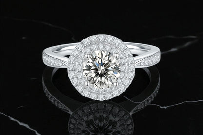 Round-Cut Double Halo Diamond Ring 1ct